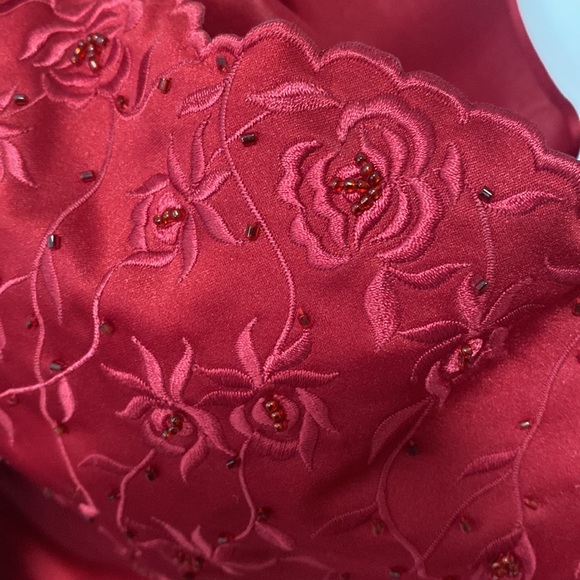 Beautiful evening occasion red strapless dress size US 4 - Picture 6 of 6